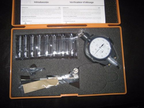 NEW Mitutoyo 526-123, .4&#034; - .7&#034; X .0001&#034;, Split Ball Dial Bore Gage Set gauge