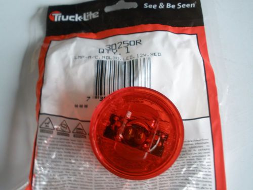 TRUCK-LITE 30250R      LED    MARKER LAMP