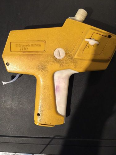 Pitney Bowes Monarch Marking 1110 Gun Retail Pricing Label Gun for Parts Repair