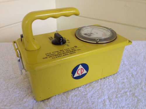 Civil Defense Victoreen Instrument Co. CDV-715 Model 1A Radiological Meter