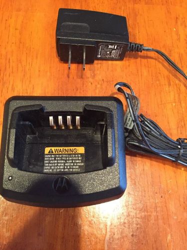 New OEM Motorola Charger RLN6304 RDU2020 CP110 RDU4160 RDV5100 RDU2080D