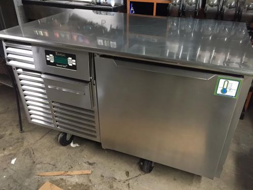 Traulsen RBC50-ZWM12 Undercounter 50 Lb Commercial Blast Chiller Freezer