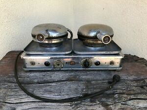 Vintage Wells Commercial Double Waffle Maker (Works)