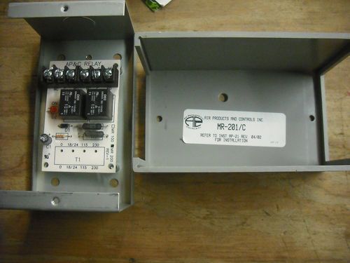 4 NIB AIR PRODUCTS &amp; CONTROLS # MR-101/C MULTI VOL CONTROL RELAY