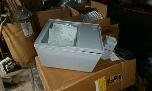 (4) 400 watt metal halide stadium arena flood sports parking lot light for sale