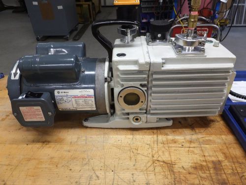 Vacuum pump, leybold d16a trivac, 1h.p. 14.1cfm for sale