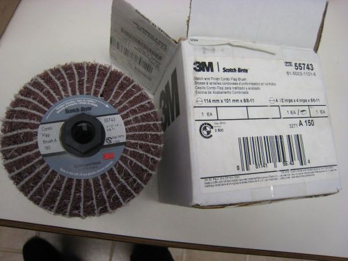 3M 55743 Combi- Flap Wheel 4-1/2&#034; x 4&#034; x 5/8-11 threaded center  A 150 grade USA