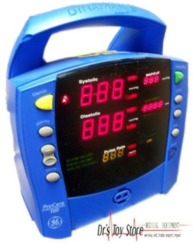 Dinamap Procare 100 Vital Signs Monitor