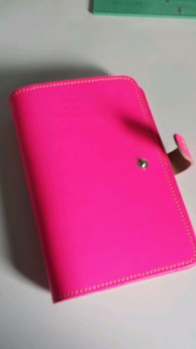 Original Fluorescent Pink Filofax