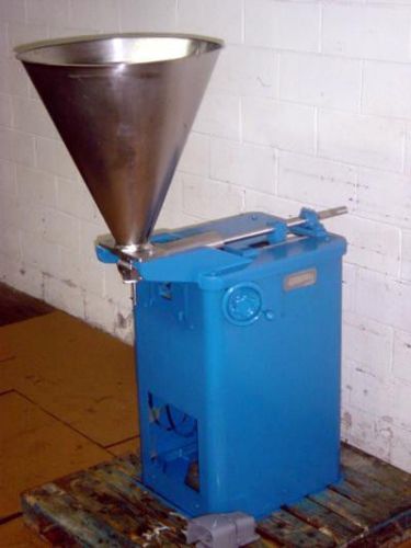 CHERRY BURRELL MODEL 15MS STAINLESS STEEL SINGLE PISTON FILLER