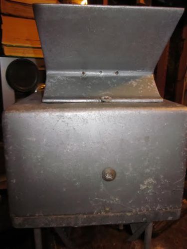 Vintage Kwik Kube Krusher -Gary MFG Co