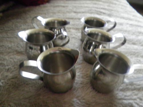 STAINLESS STEEL MINI CREAMERS  (SET OF 6)  EUC  DISHWASHER SAFE