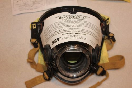 Scott SCBA Mask AV-2000 Comfort Seal Large PN: 804191-08