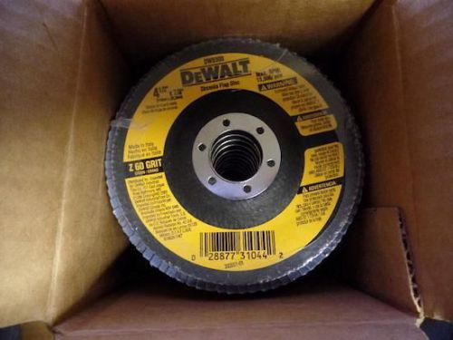 LOT OF 11 DEWALT DW8308 4-1/2&#034; x 7/8&#034; ZIRCONIA FLAP DISC