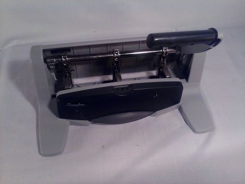 Swingline Multi-Sheet Lever Handle Three-Hole Punch