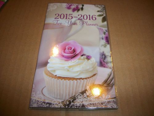 2015-2016 CUPCAKE 2 YEAR MONTHLY POCKET PLANNER / CALENDAR NEW ORGANIZE