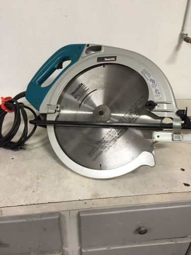 Makita 16&#034;  5402NA Beam Saw