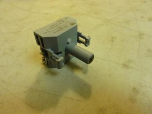 39825 New-No Box, Carlo Gavazzi PALAMPR110 Lamp Element, 110V