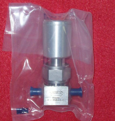 Swagelok Nupro Whitey Bellows-Sealed Valve, 6LV-BNBW4-C