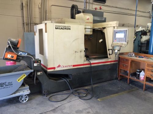 CINCINNATI  LANCER 1000 VERTICAL MACHINING CENTER (28927)