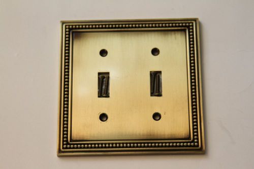 Brainerd 64771 Beaded Double Switch Wall Plate