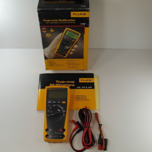 New 179 Fluke TRMS Multimeter! Original box, manual, probes included