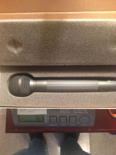 Recoton W601 Wireless Microphone