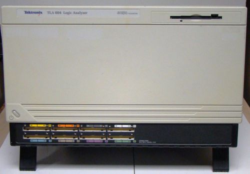 Tektronix TLA604 Logic Analyzer 136 channels