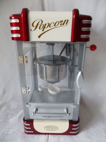 NOSTALGIA KETTLE HOT OIL POPCORN MAKER  RETRO  RED  RKP-630