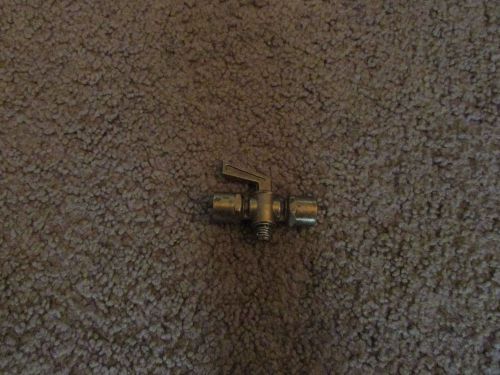 Two1/4 inch Brass Drain Pet Cock Shut off valve for gas,oil,air NPT Female Tread