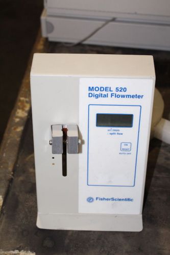 FISHER 520 DIGITAL FLOWMETER FLOW METER