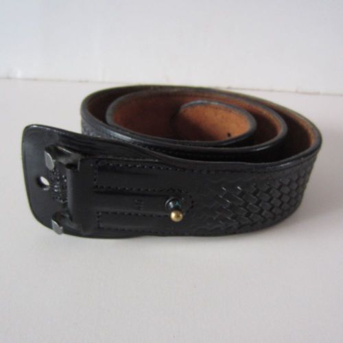 Bianchi B2 Black Leather Police Guard Security Duty Belt Basketweave Size 40