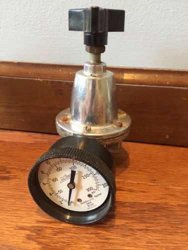 Milton Heavy Duty 1124 3/8&#034; Aluminum Air Pressure Regulator 400 Max PSI w Gauge