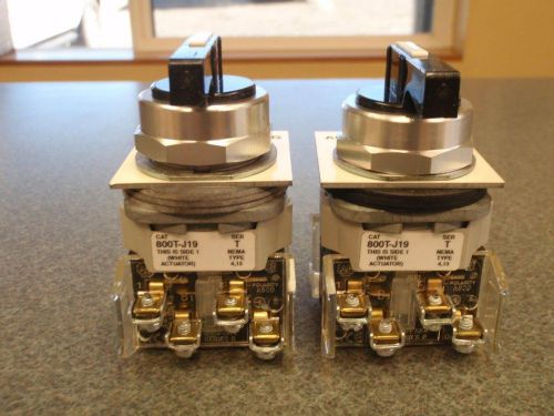 LOT OF 2 -ALLEN BRADLEY 800T-J19 SELECTOR SWITCH