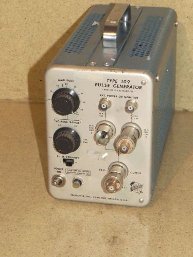 TEKTRONIX TYPE 109 PULSE GENERATOR