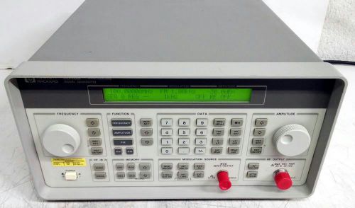 Hp agilent 8648b 2000mhz  signal generator opt 1e2 for sale