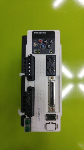 PANASONIC SERVO DRIVER MCDDT3520L01 750W