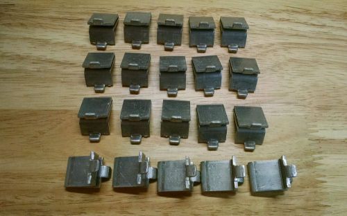 20 Pilaster Shelf Support Clips - Unbranded