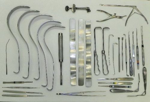 V Mueller Instruments 69 pieces