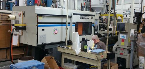 165 ton cincinatti milacron injection molding machine vt-165-9 for sale