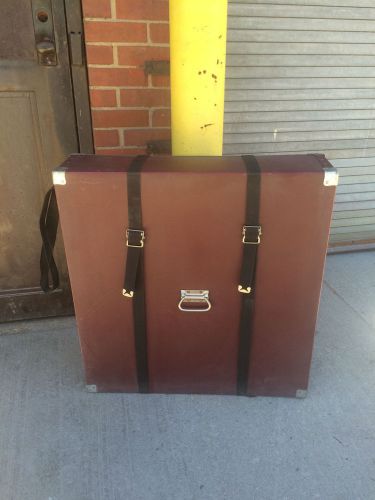 TWENTY Red cushioned Vintage shipping storage cases with straps