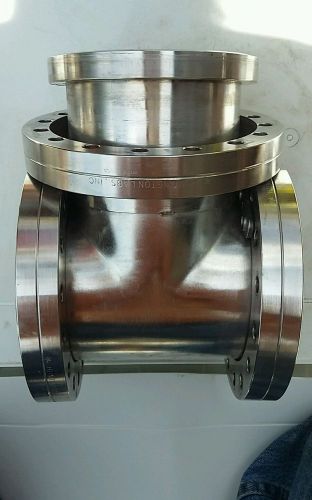 Huntington ultra high vacuum SS tee 3 13/16&#034; ID tube / 3  6&#034; rotating flanges