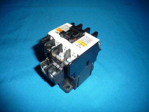 Fuji Electric SC-4-1 SC19AA Contactor w/ Breakage