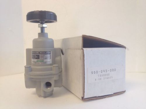 NEW FOXBORO PRESSURE REGULATOR B0123HP 960-045-000