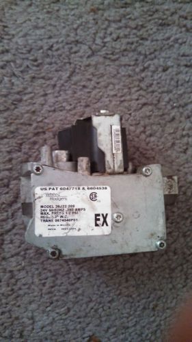 White Rodgers Furance Gas Valve 36J22-209 36J22209