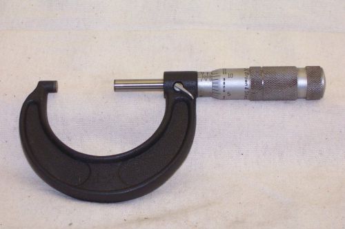 Brown &amp; Sharpe 1&#034; to 2&#034; Micrometer Black Frame Slant Read 0.0001&#034; BI070