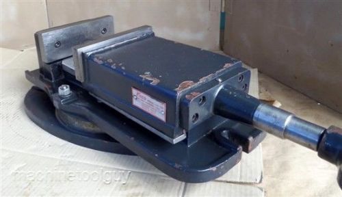 ENCO 6&#034; SWIVEL MILLING VISE