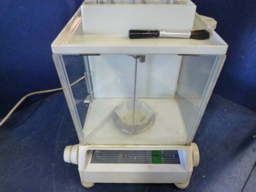 Sartorious 2403 Balance Lab Scale