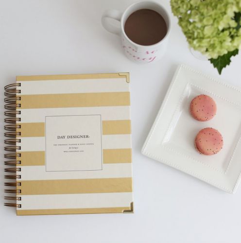 Whitney English Day Designer Planner Agenda 2015 Brand New SOLD OUT! Gold Stripe