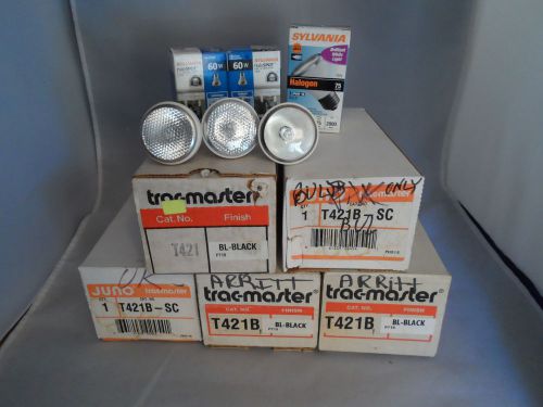 Lot of 5 Trac-master T421  Lights (4 Black 1 Satin) with 6 Halogen Blubs